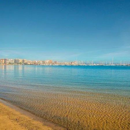 2 Bedroom Awesome In El Chaparral Apartment *