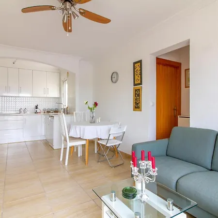 2 Bedroom Awesome In El Chaparral *