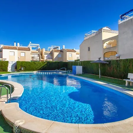 2 Bedroom Awesome In El Chaparral *